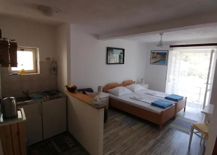 Guest house Bracanovic Hvar Town