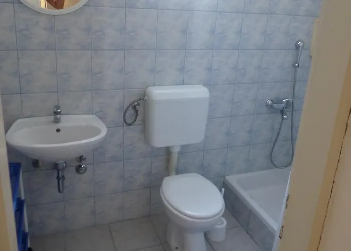 Bracanovic 3* 흐바르